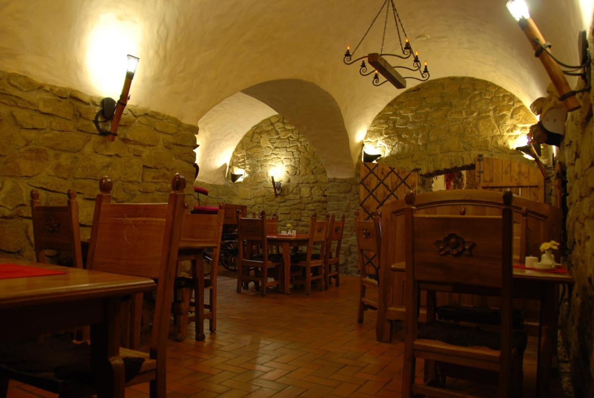Hotel Zámeček Pod Hradem Starý Jičín Esterno foto