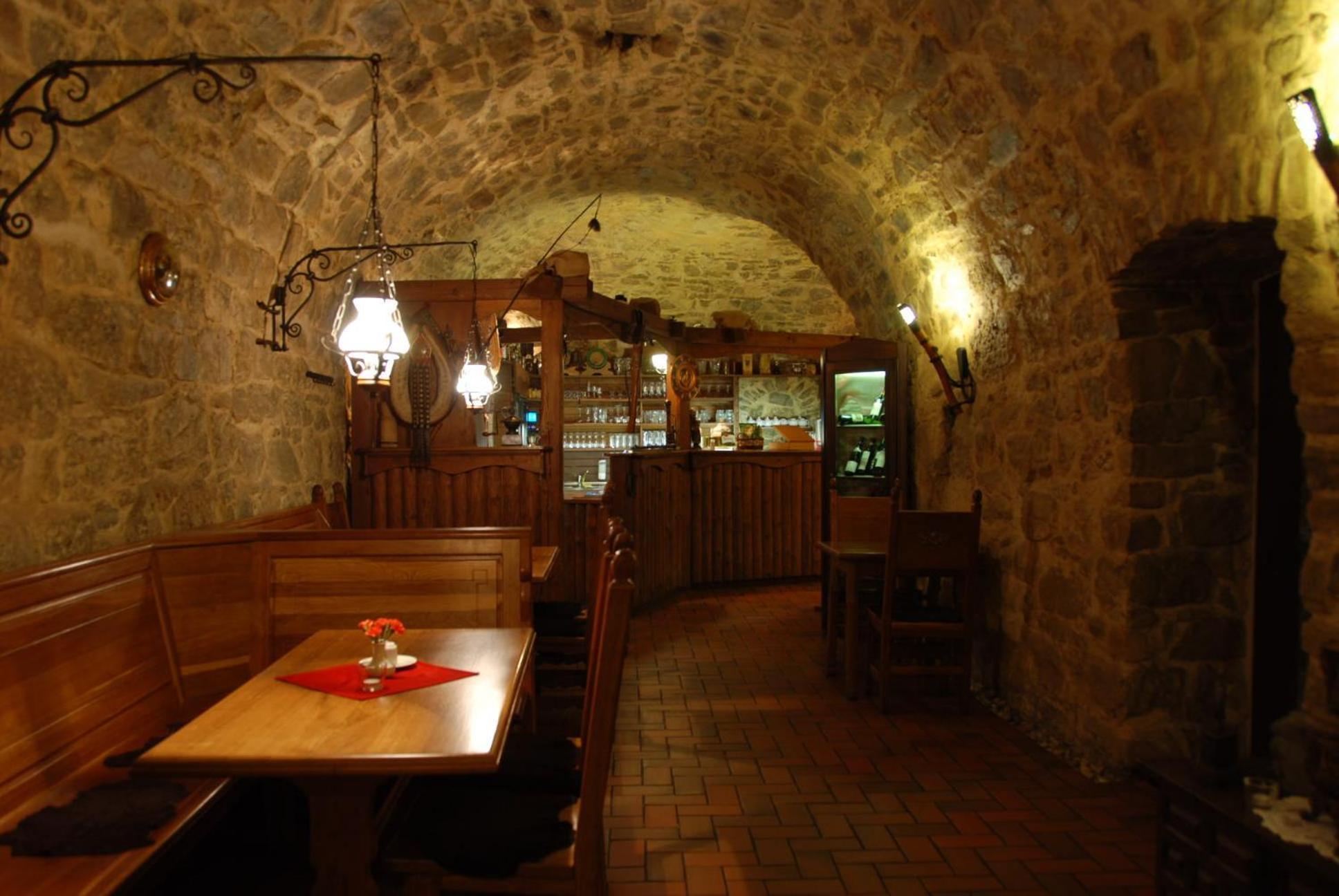 Hotel Zámeček Pod Hradem Starý Jičín Esterno foto